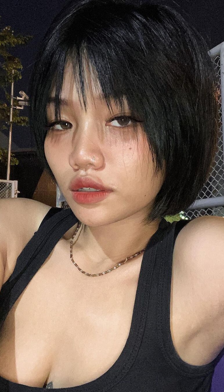 onlyfans trippy สาวผมแดงโดนจับอมควยต่อด้วยขึ้นคร่อมแล้วโดนกระหน่ำแทงหี