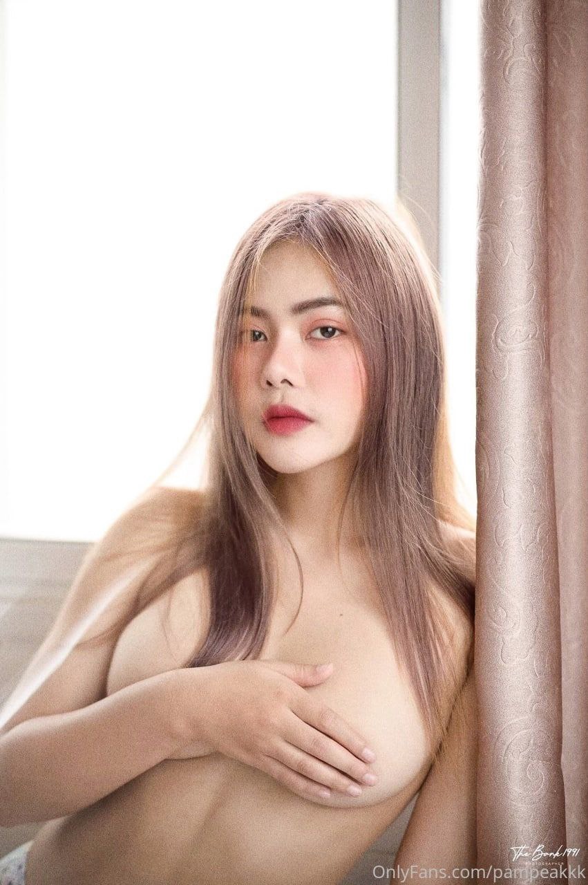 คลิปหลุด Onlyfans น้องแพม pampeakkk วัยรุ่นไทยหุ่นอวบ นมแน่น เย็ดกับผัวในห้องนอนส่วนตัวเสียวๆคาเสื้อเชิตสีขาว ตัวน้อยพาเสียว