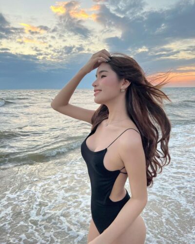 Onlyfans poringgg12 นมเต็มมือหุ่นดีกำลังรีดน้ำควยผัวอยู่บนโซฟาก่อนจะใช้หีรีดน้ำแตกในเยิ้มหี Onlyfans poringgg12 นมเต็มมือหุ่นดีกำลังรีดน้ำควยผัวอยู่บนโซฟาก่อนจะใช้หีรีดน้ำแตกในเยิ้มหี